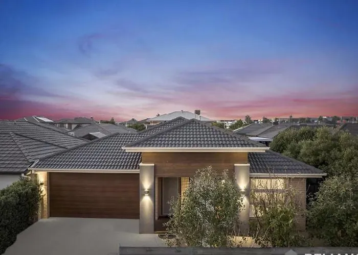 Home Away From Home 22 Mins From Airport And Cbd