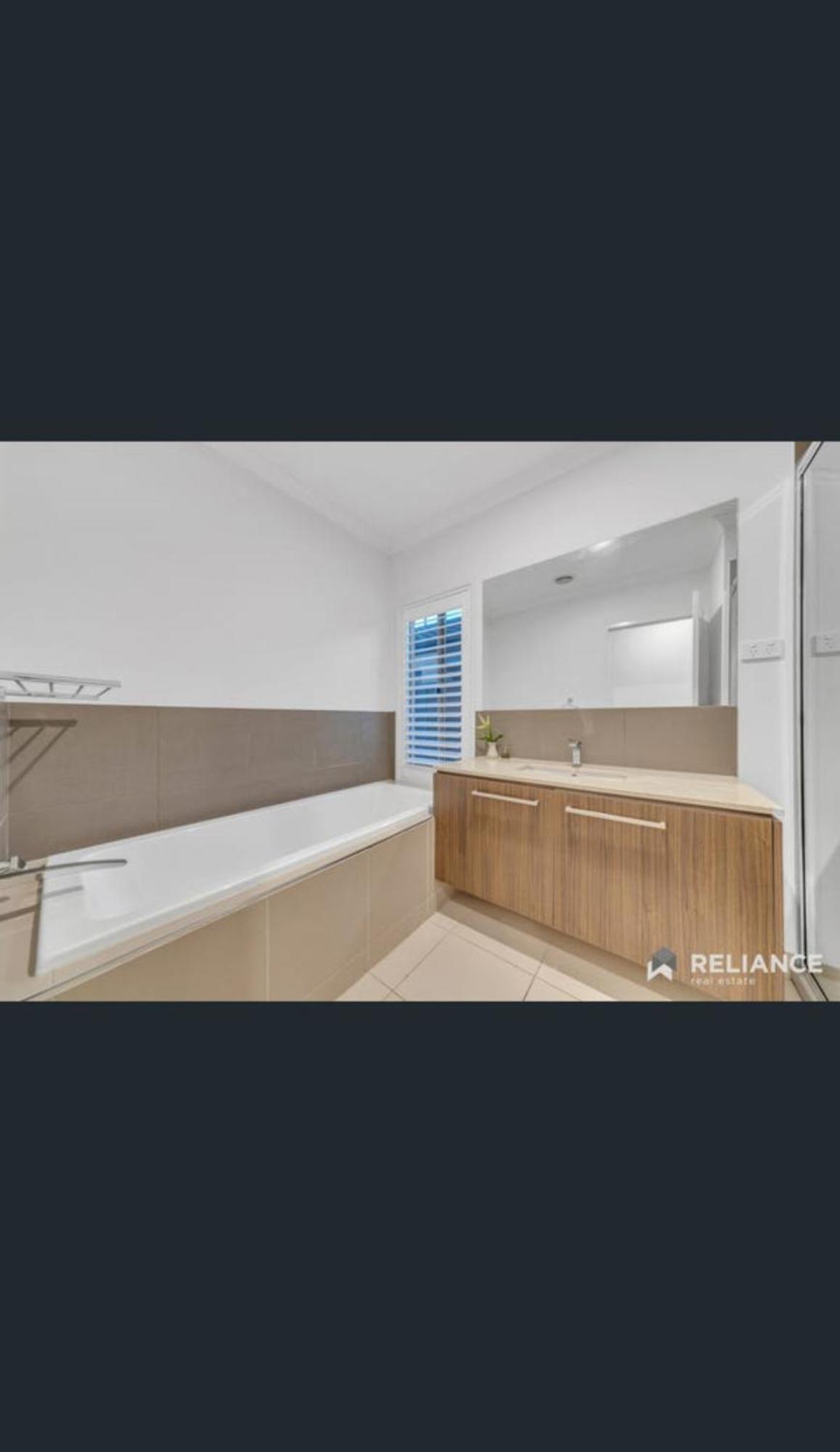 Away From 22 Mins From Airport And Cbd Truganina